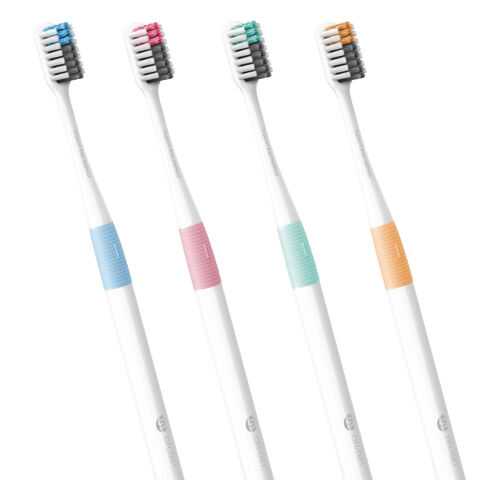 Набор зубных щеток Xiaomi Doctor B Bass Method Toothbrush 4 шт в L’Occitane